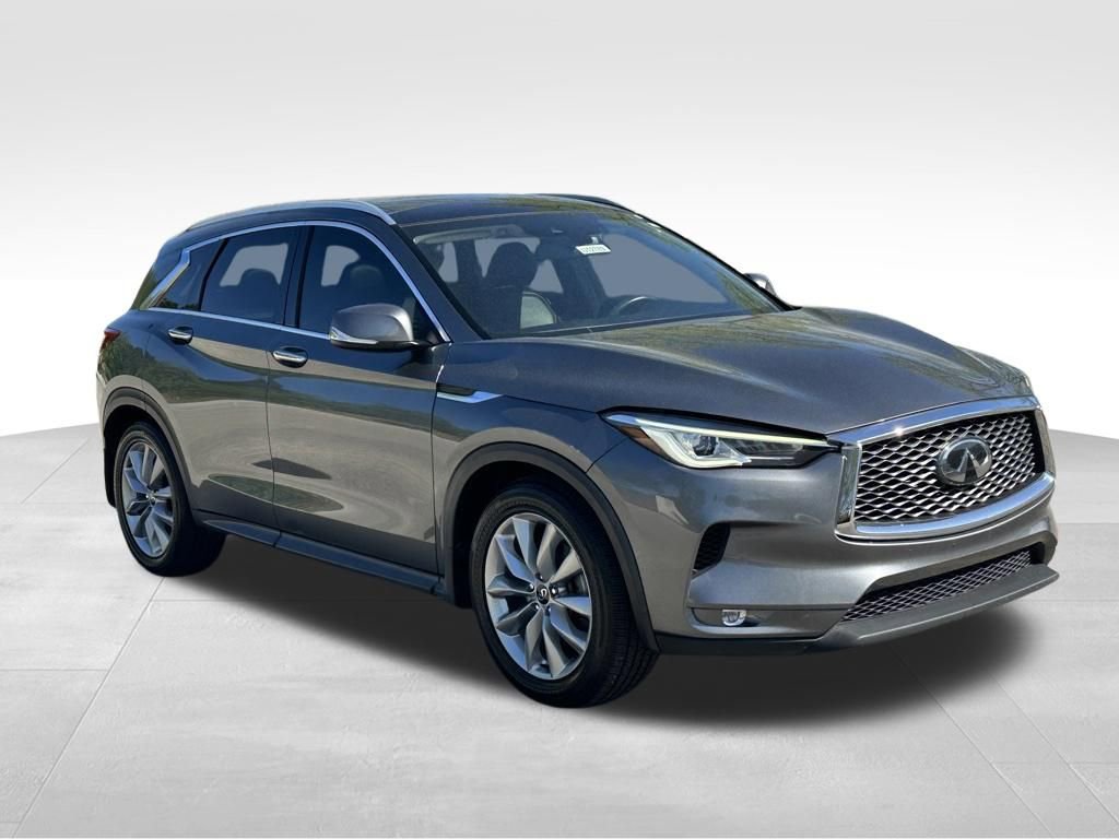 Used 2020 INFINITI QX50 Luxe w/ Cargo Package AWD/4WD image 6