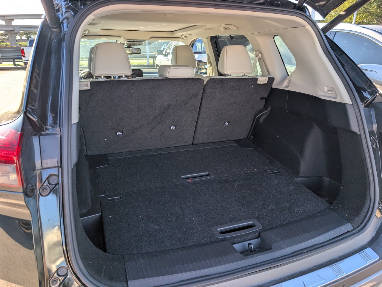 Certified 2023 Nissan Rogue SL w/ SL Premium Package FWD image 31