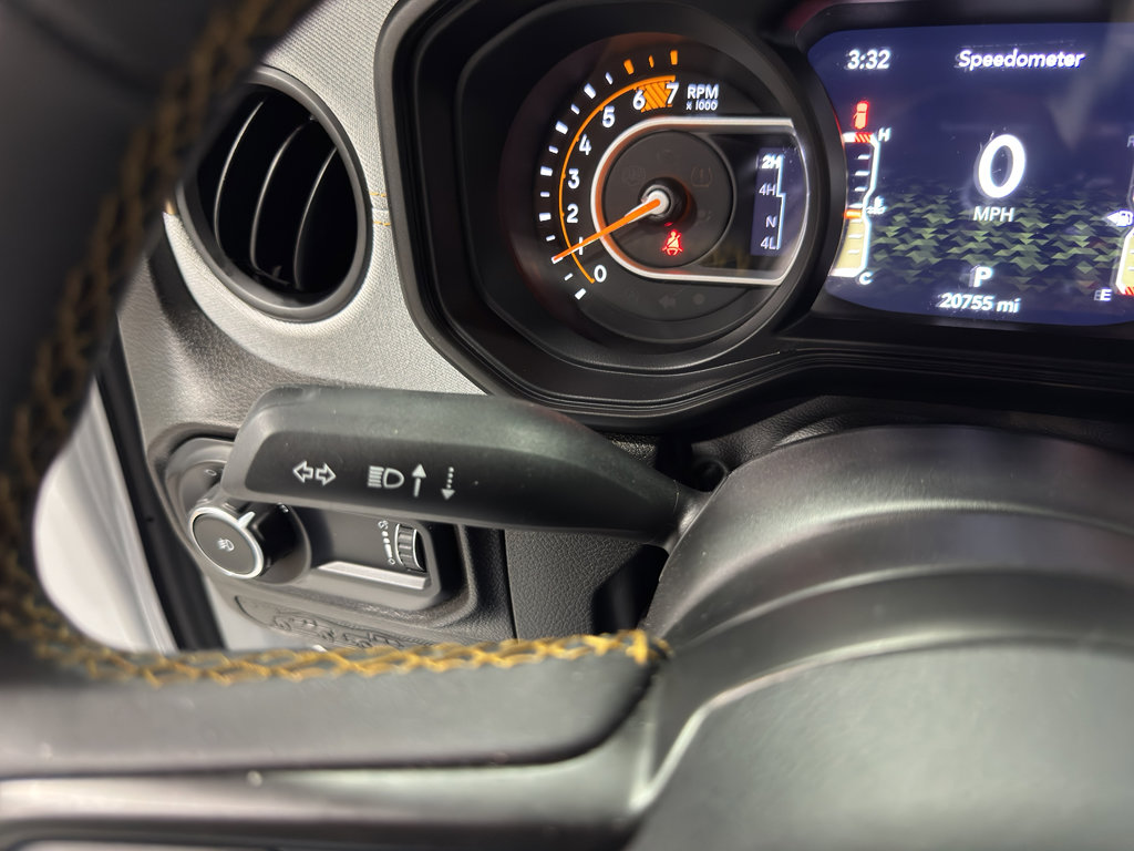 Used 2024 Jeep Wrangler Willys image 33