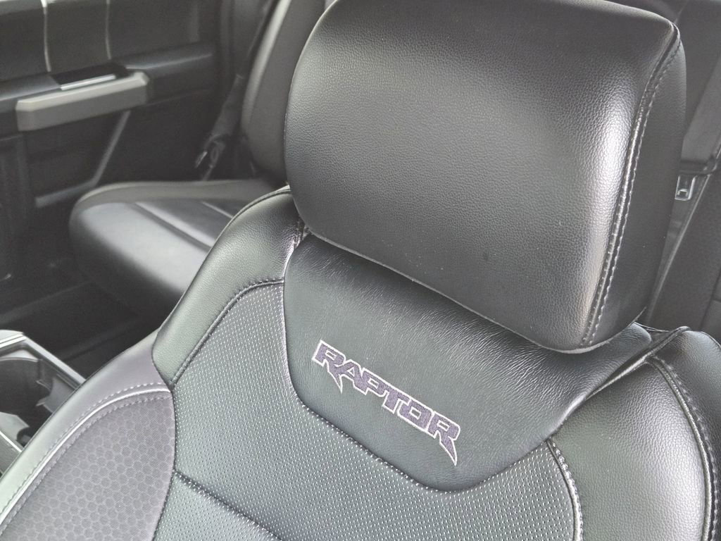 Used 2019 Ford F150 Raptor w/ Equipment Group 802A Luxury AWD/4WD image 20