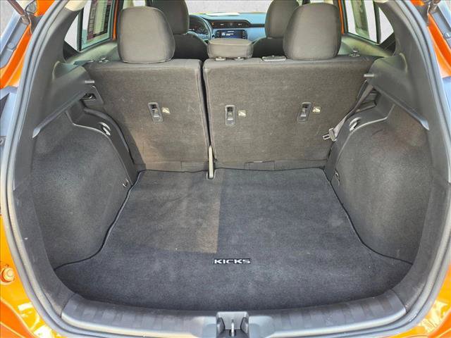 Used 2021 Nissan Kicks SV FWD image 6