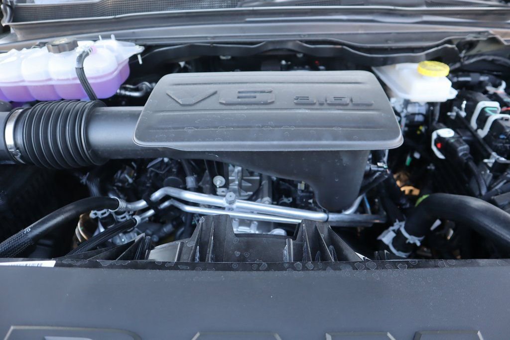 New 2026 RAM 1500 4x4 Crew Cab image 20