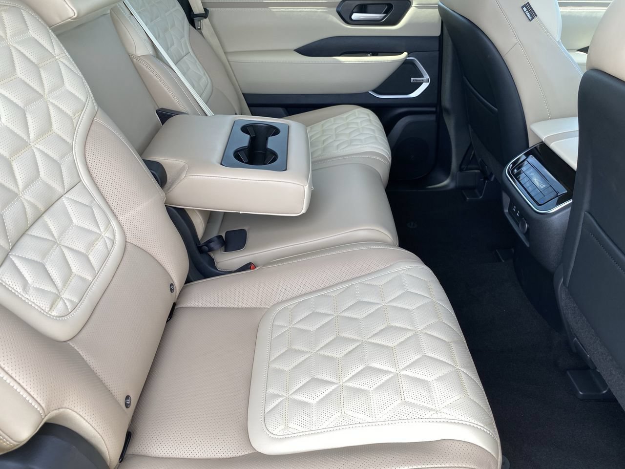 New 2026 Nissan Armada Platinum Reserve AWD/4WD image 11