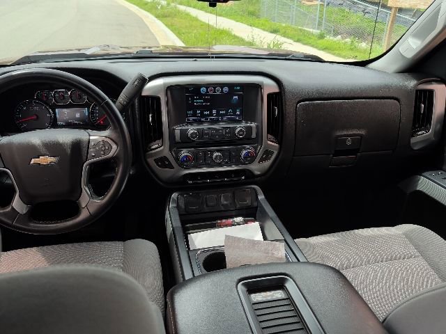 Used 2017 Chevrolet Silverado 1500 LT w/ All Star Edition AWD/4WD image 12