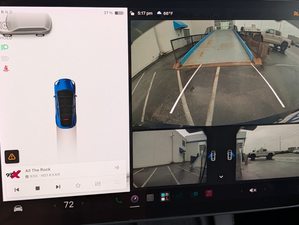 Used 2022 Tesla Model Y Long Range AWD/4WD image 27