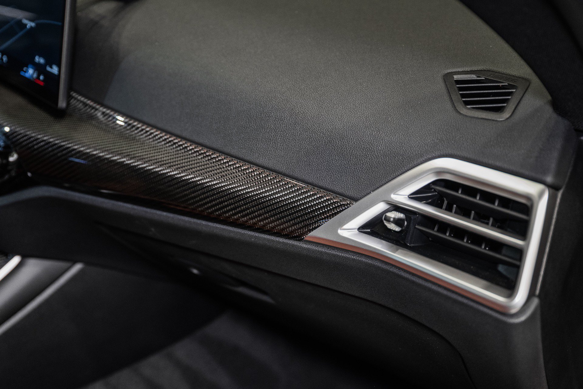 Used 2027 BMW M4 Coupe w/ M Driver's Package RWD image 45