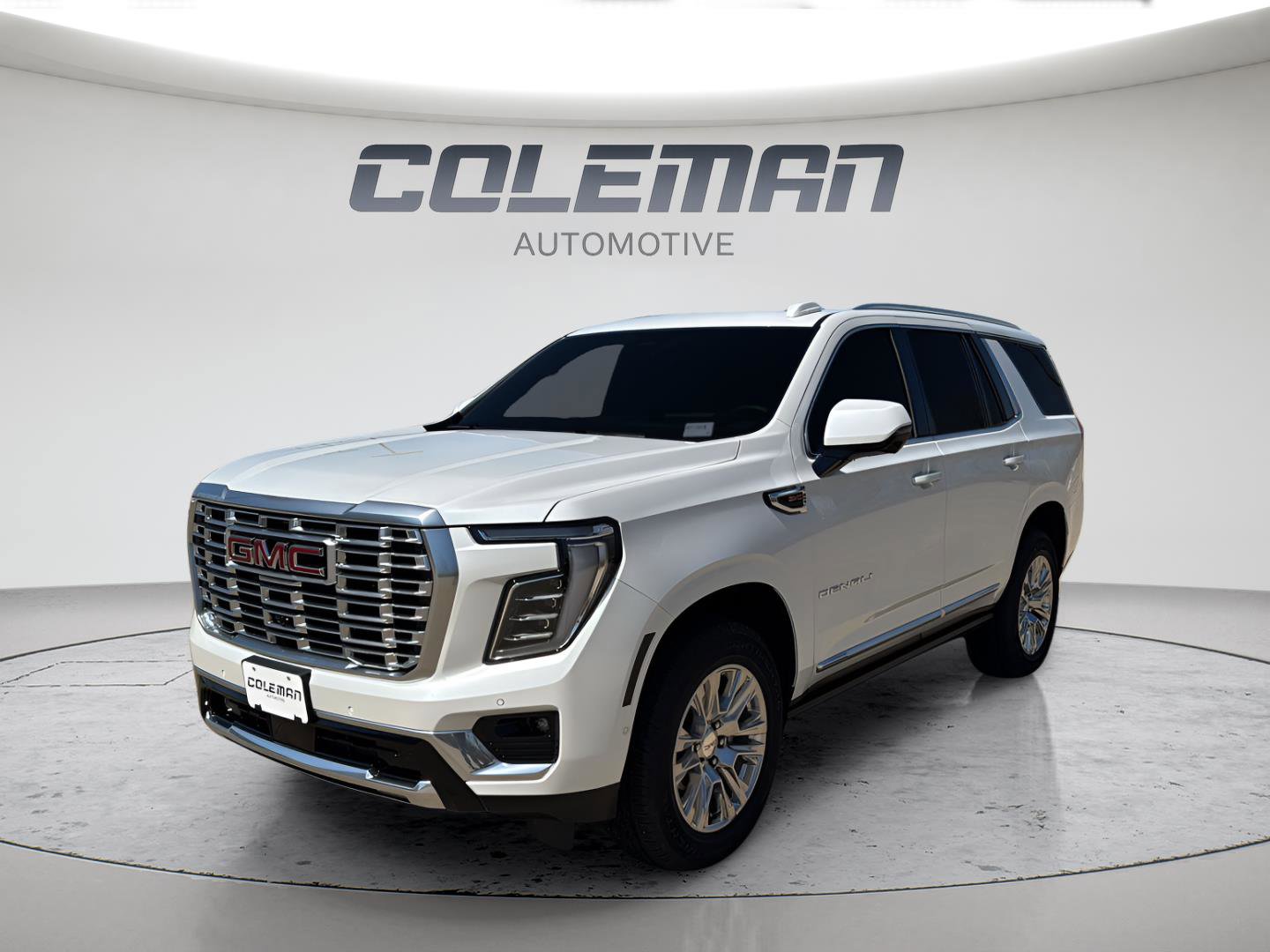 Used 2025 GMC Yukon Denali w/ Sun & Power Step Package image 1