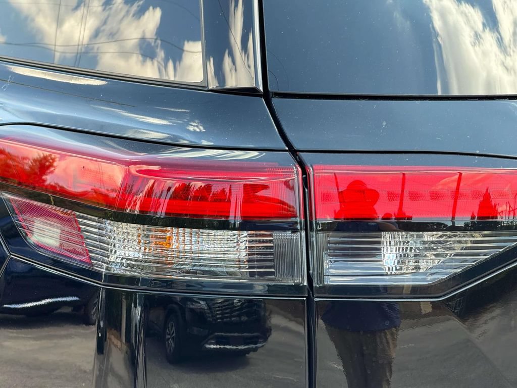 New 2026 Nissan Pathfinder SV w/ Lighting Package FWD image 10