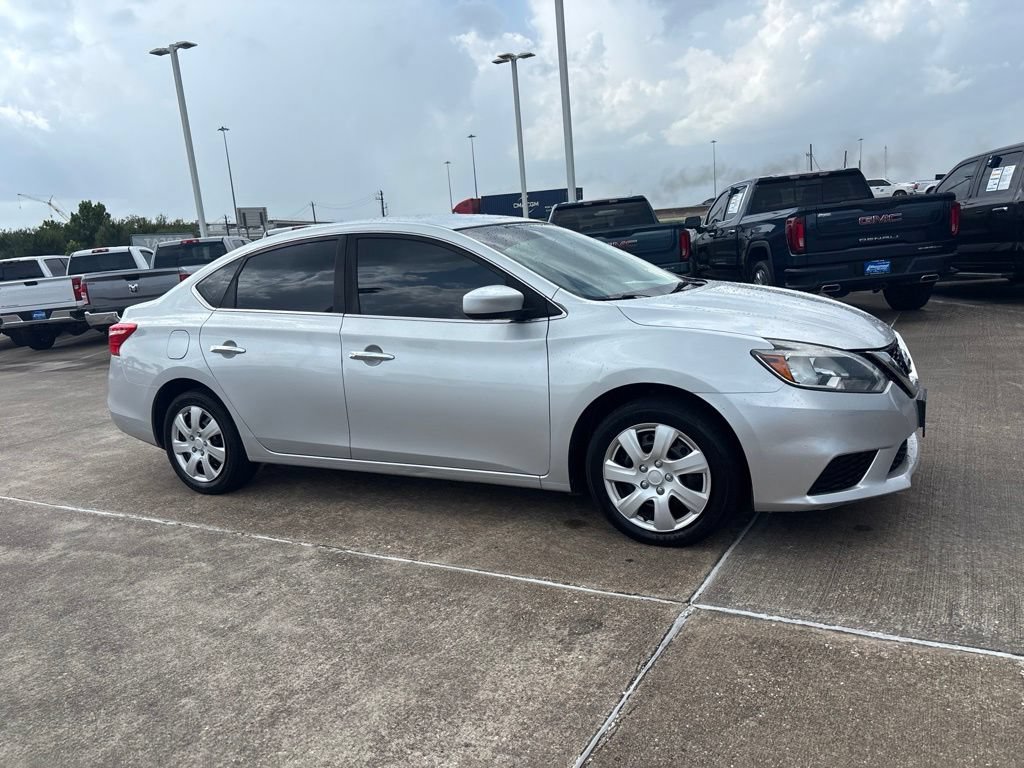 Used 2018 Nissan Sentra S FWD image 7