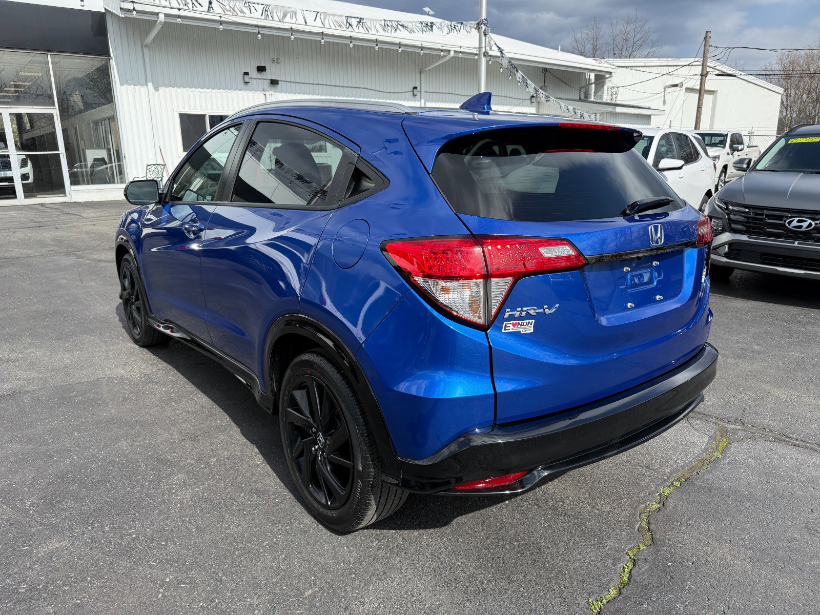 Used 2022 Honda HR-V Sport image 3