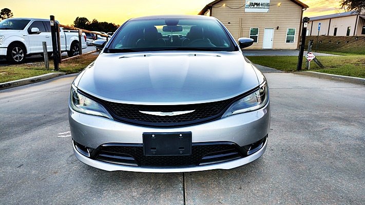 Used 2016 Chrysler 200 S image 12