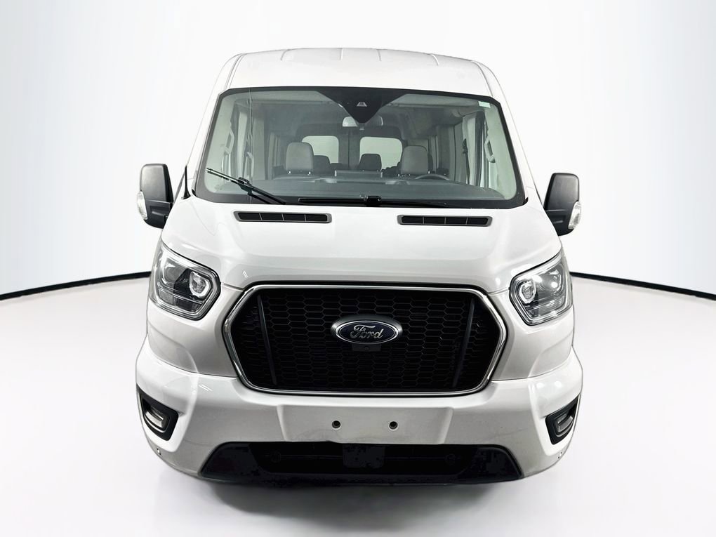 Used 2023 Ford Transit 350 XLT RWD image 2