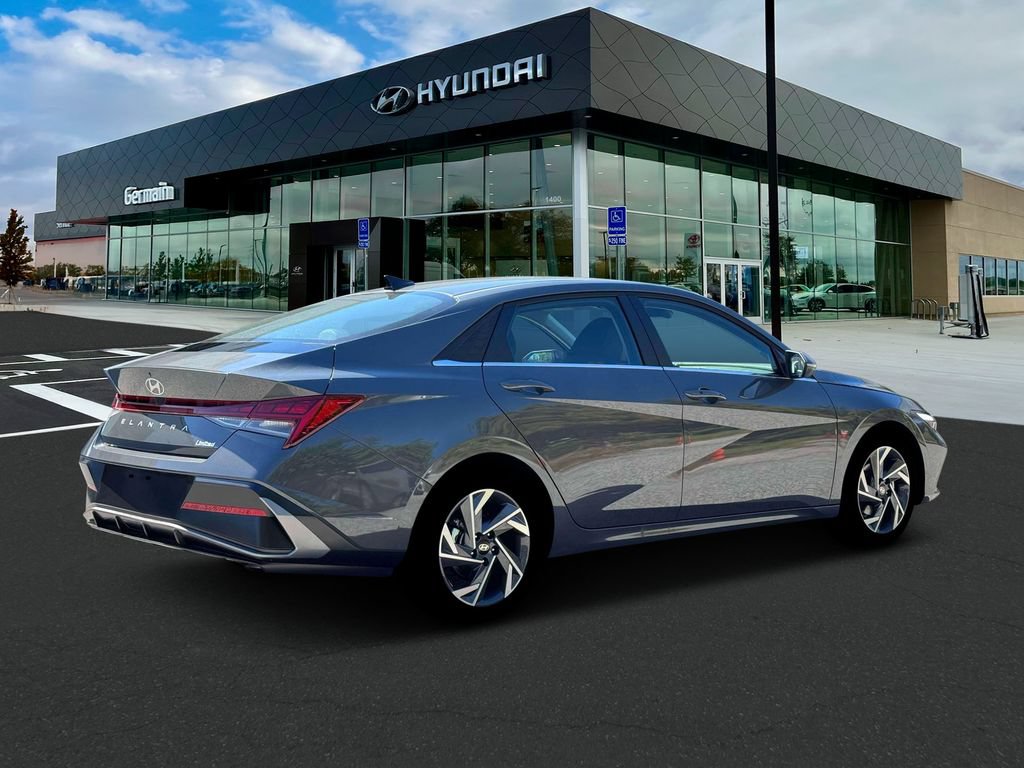New 2026 Hyundai Elantra Limited FWD image 7