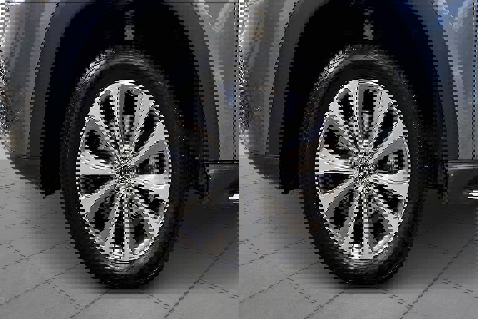 Used 2023 Mercedes-Benz GLE 350 4MATIC image 10