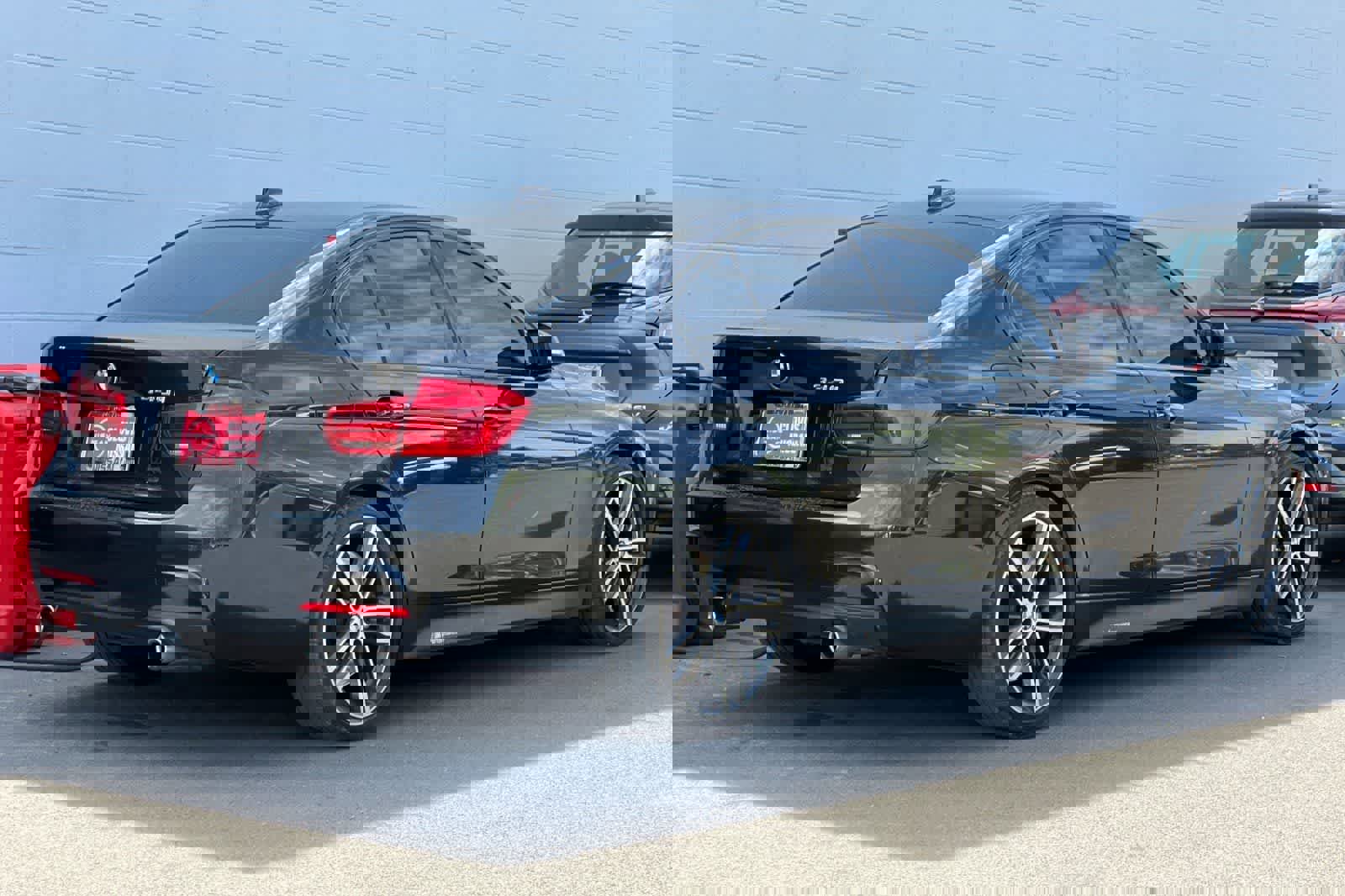 Used 2018 BMW 340i Sedan w/ Premium Package image 3