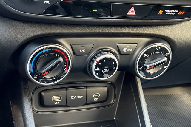 New 2026 Hyundai Venue SE image 20