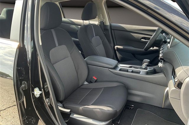 New 2025 Nissan Sentra SV image 10