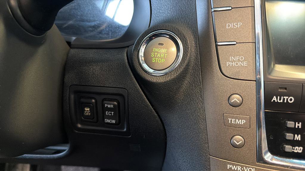 Used 2011 Lexus IS 250C w/ Luxury Pkg image 32