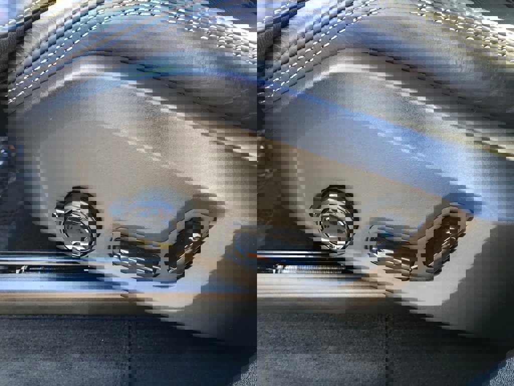 Used 2022 Volvo XC90 T6 Inscription w/ Advanced Package image 14