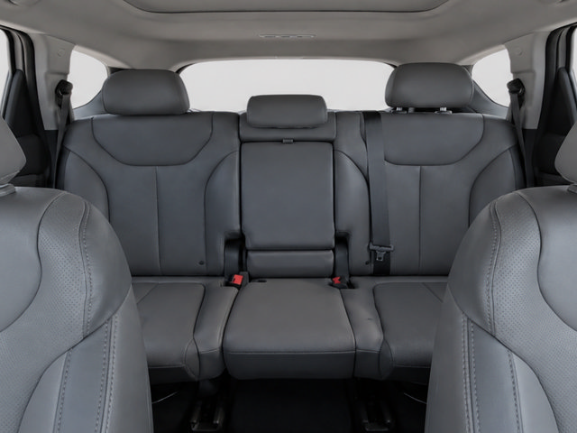 Used 2019 Hyundai Santa Fe Limited FWD image 18