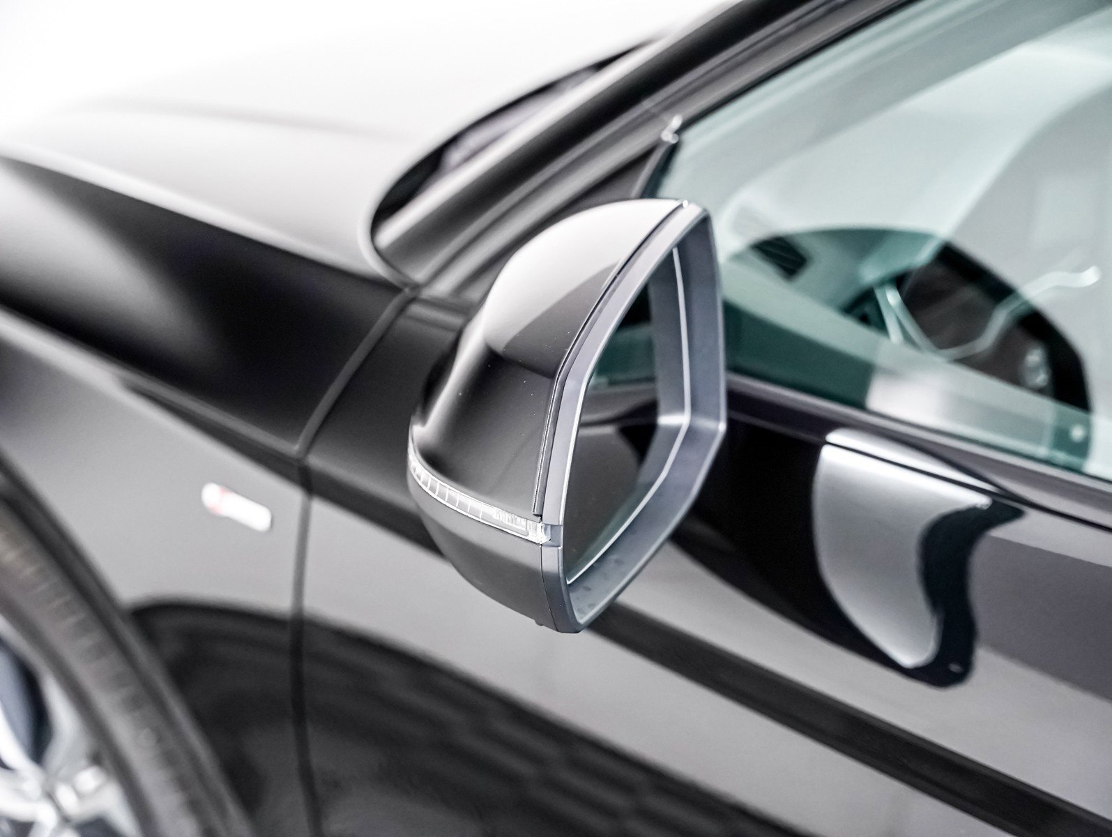 Certified 2023 Audi Q5 2.0T Premium Plus w/ Premium Plus Package AWD/4WD image 25