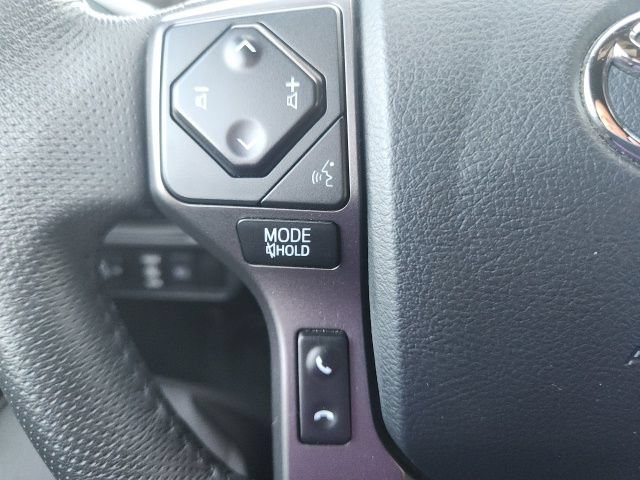 Used 2019 Toyota Tacoma TRD Off-Road AWD/4WD image 34