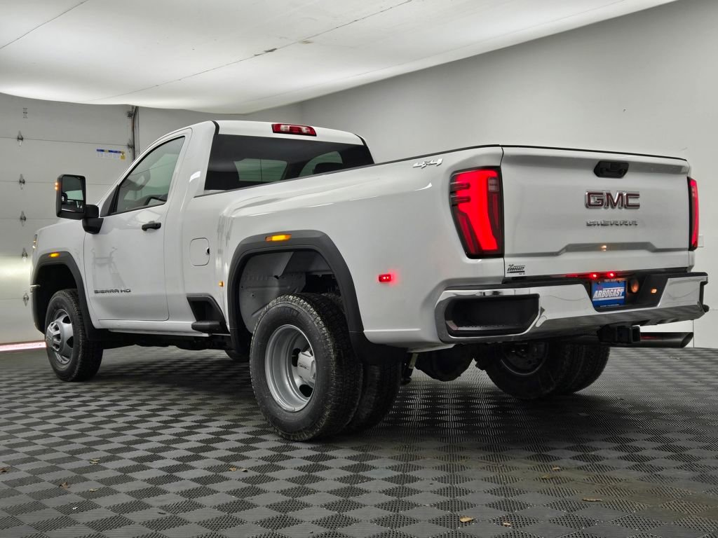 New 2026 GMC Sierra 3500 Pro image 10