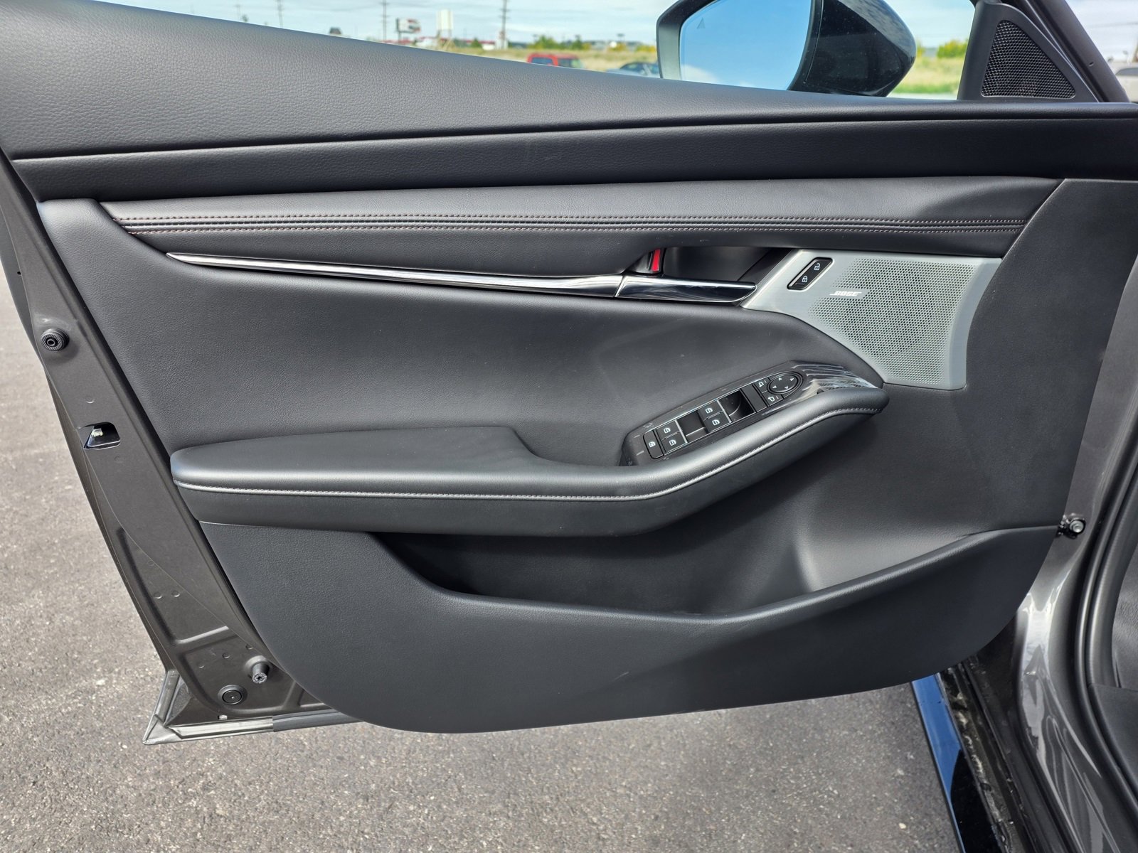 New 2026 MAZDA MAZDA3 Hatchback w/ Appearance Package image 15