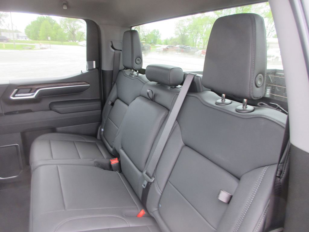 New 2026 GMC Sierra 1500 SLT w/ SLT Premium Package AWD/4WD image 14