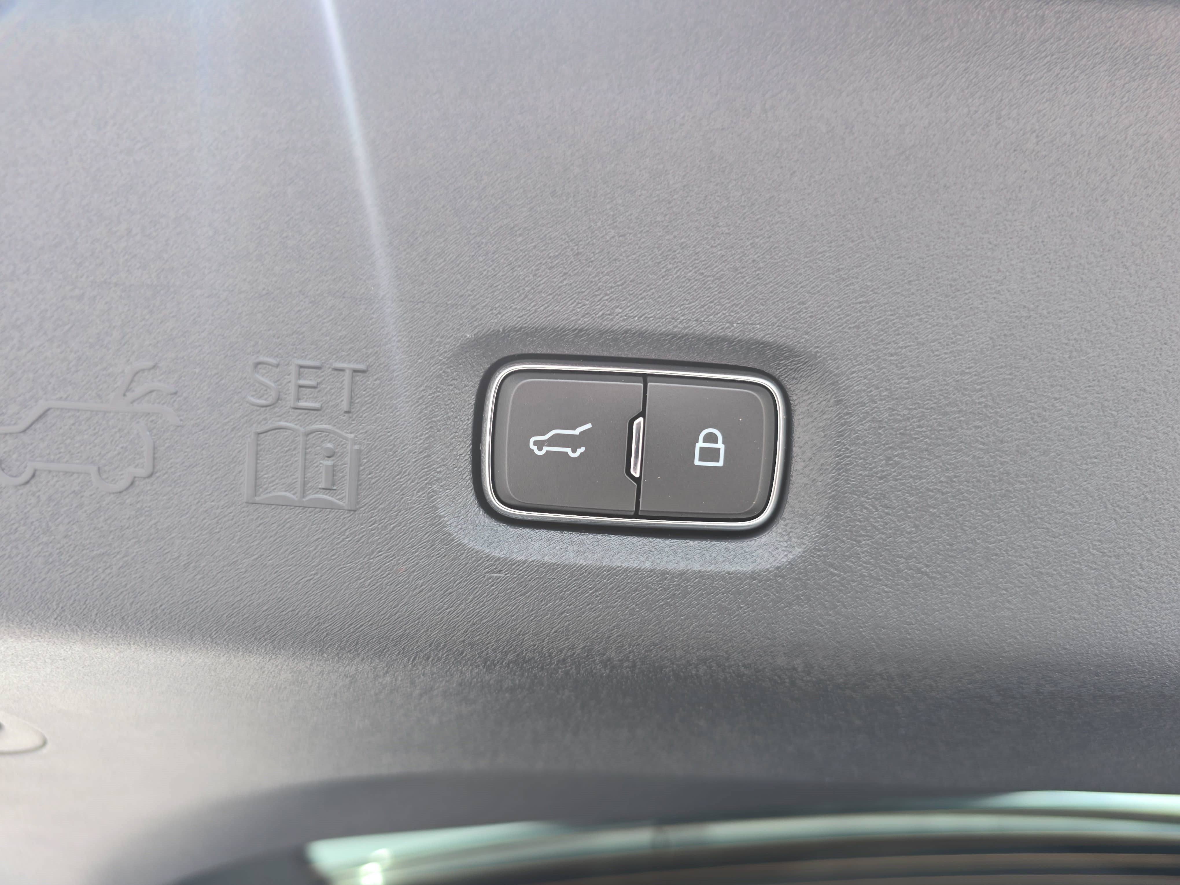 New 2027 Lincoln Navigator Reserve AWD/4WD image 14