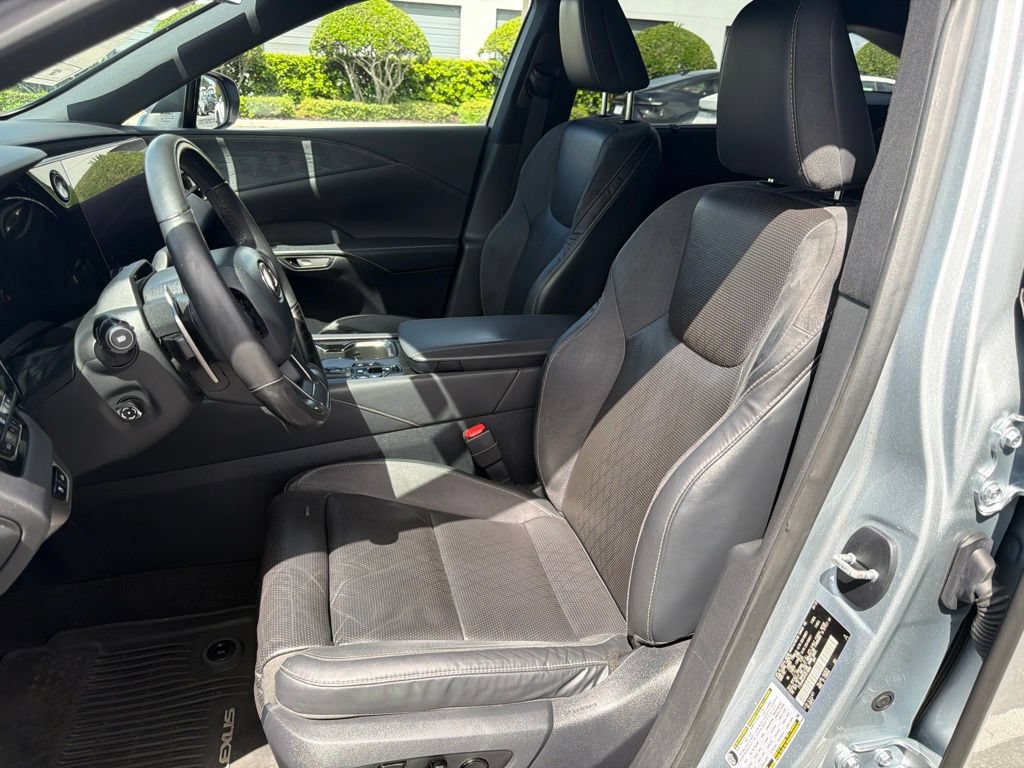 Used 2023 Lexus RX 350 AWD w/ Cold Area Package image 11