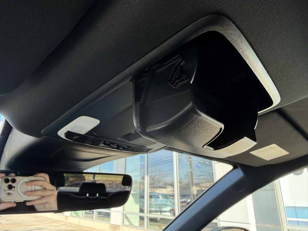 Used 2025 Honda CR-V Sport-L image 28