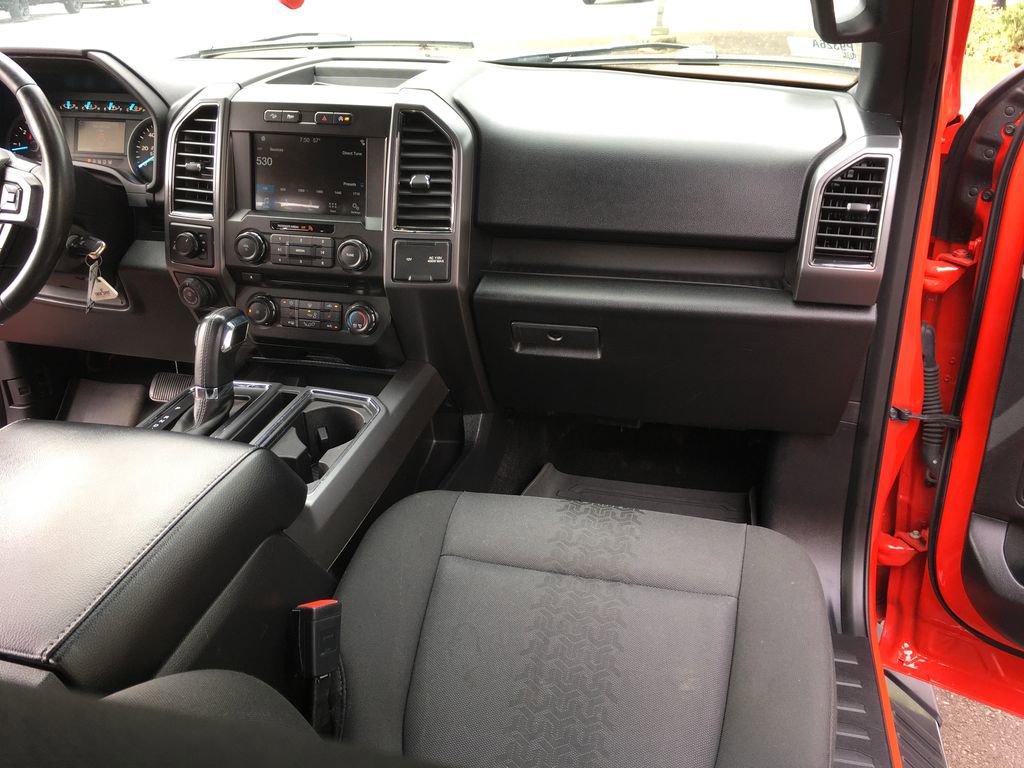 Used 2018 Ford F150 XLT w/ Equipment Group 302A Luxury AWD/4WD image 36