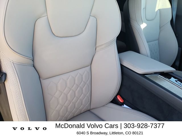 New 2026 Volvo XC60 T8 Plus w/ Protection Package Premier AWD/4WD image 19