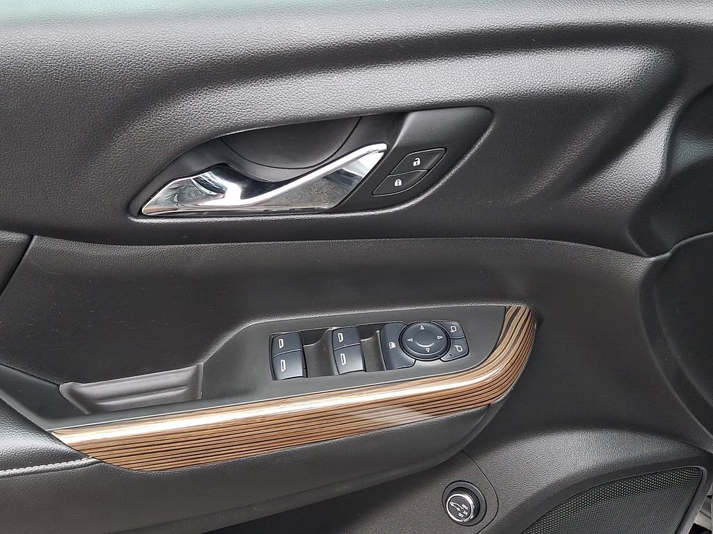Used 2017 GMC Acadia SLE FWD image 15