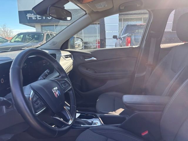 Used 2024 Buick Encore GX Preferred w/ Comfort Package AWD/4WD image 8