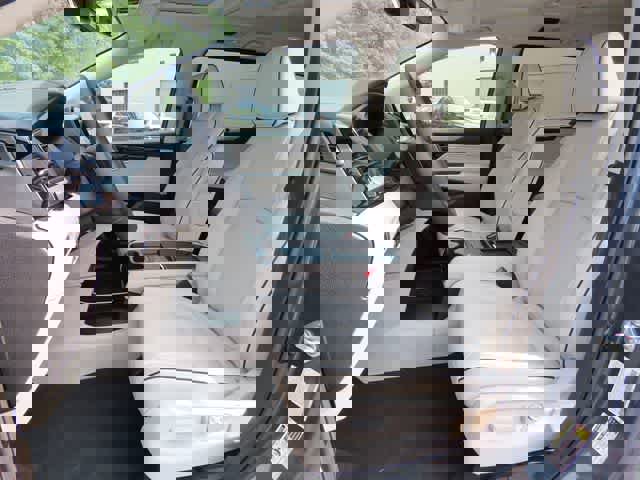 New 2026 Honda Odyssey Touring image 13