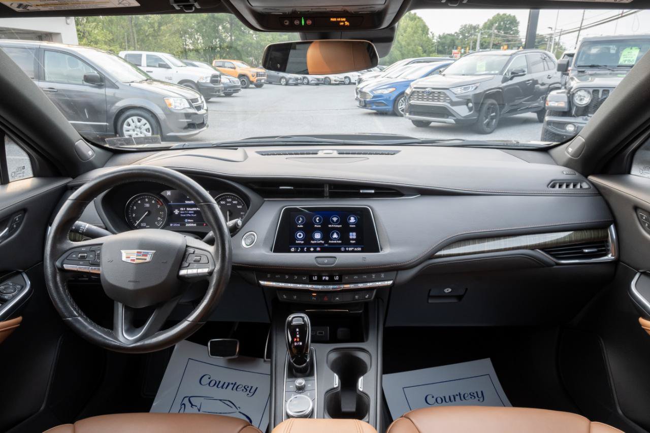 Used 2020 Cadillac XT4 Sport AWD/4WD image 3
