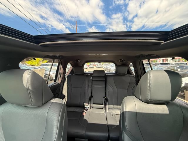 New 2026 Lexus LX 600 4WD w/ Luxury Package image 24