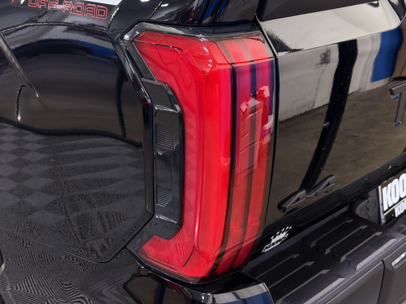Used 2023 Toyota Tundra SR5 AWD/4WD image 16