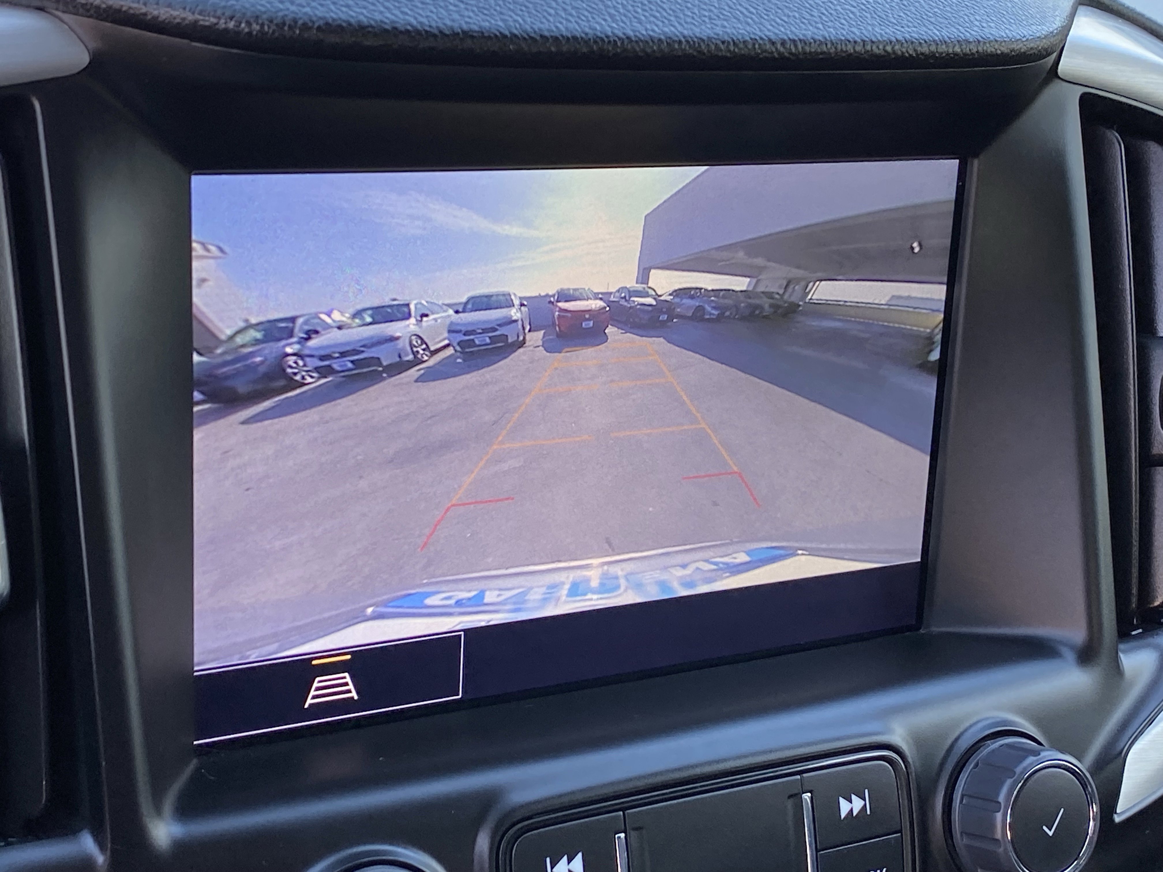 Used 2023 GMC Terrain SLT image 20