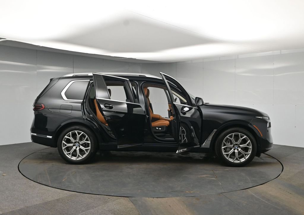 Used 2024 BMW X7 xDrive40i w/ Executive Package AWD/4WD image 63