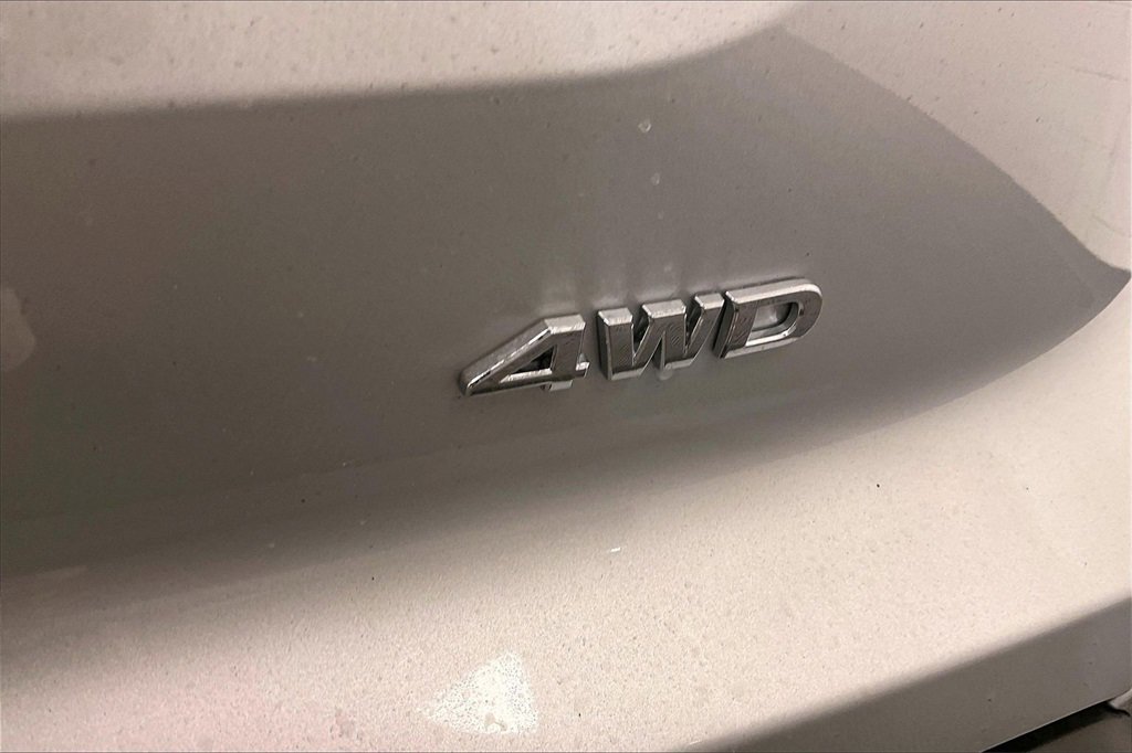 Certified 2025 Nissan Pathfinder SV image 7