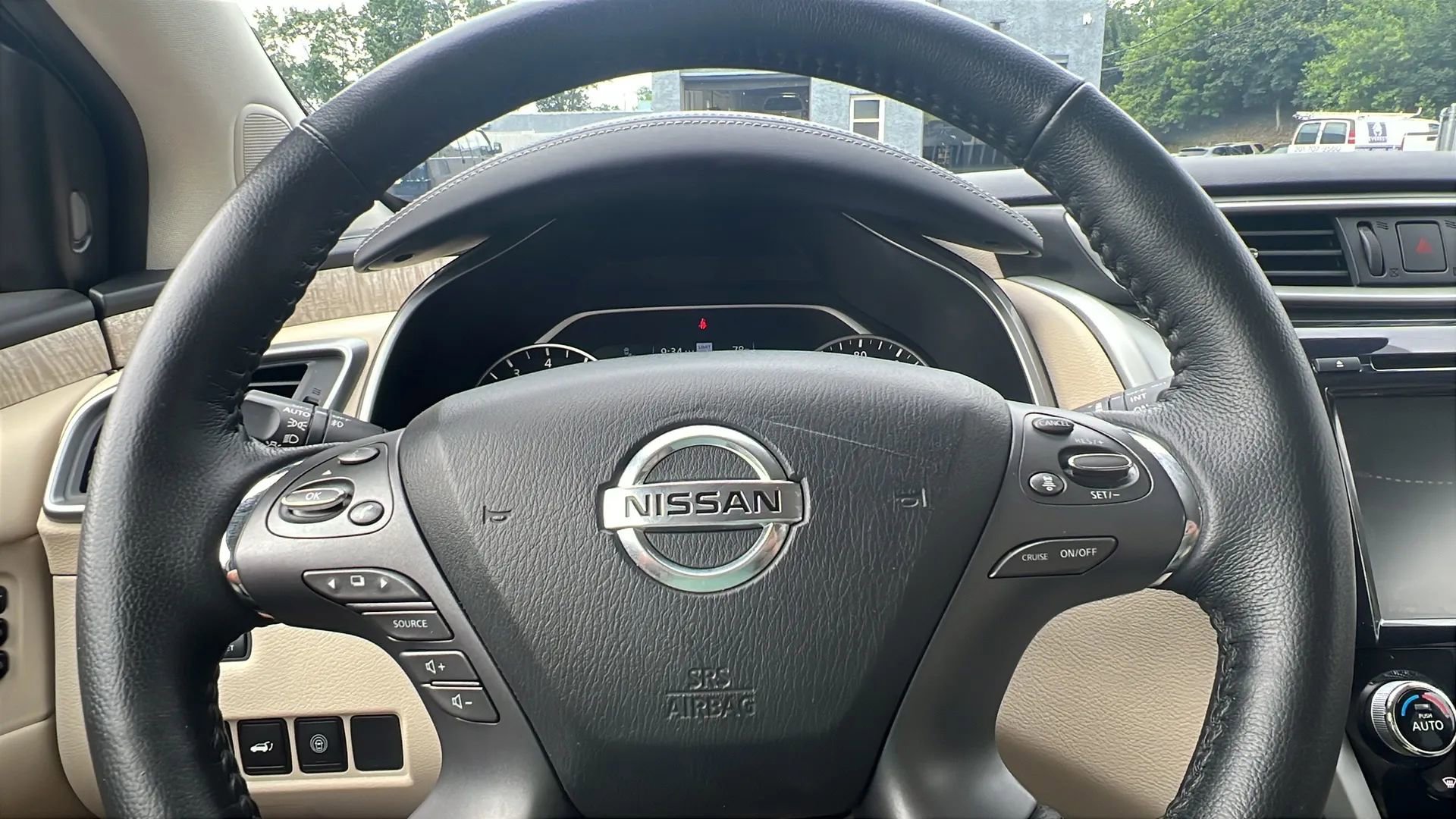 Used 2022 Nissan Murano SL w/ Cargo Package image 14