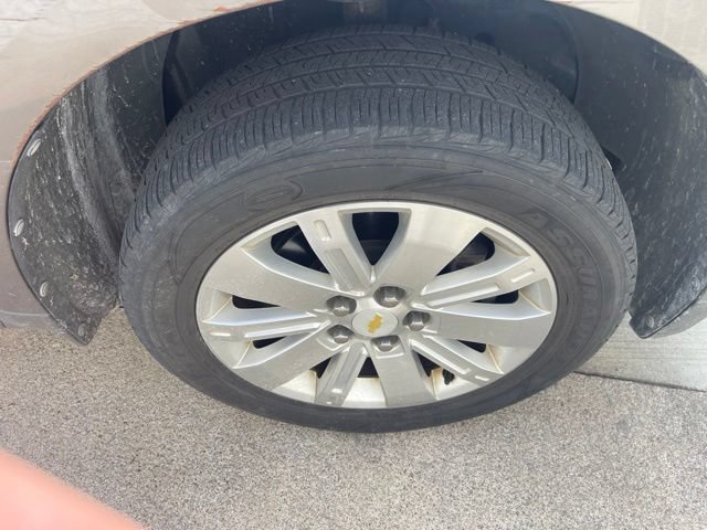 Used 2011 Chevrolet Equinox LT AWD/4WD image 23