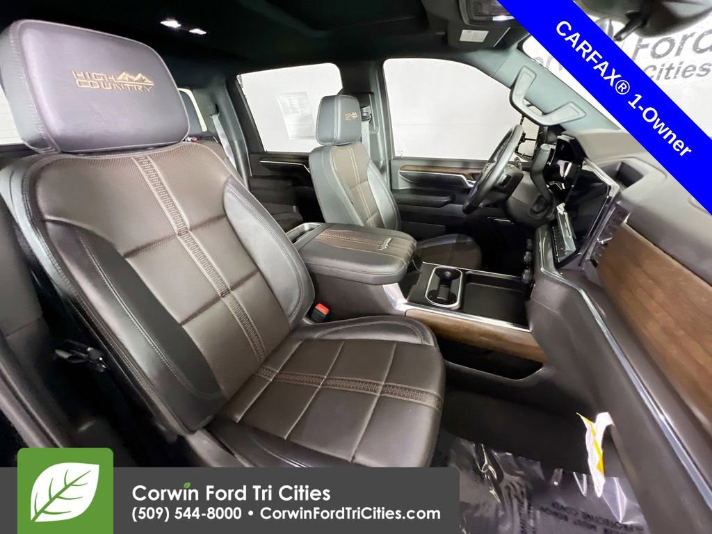 Used 2024 Chevrolet Silverado 3500 High Country w/ High Country Premium Package image 17