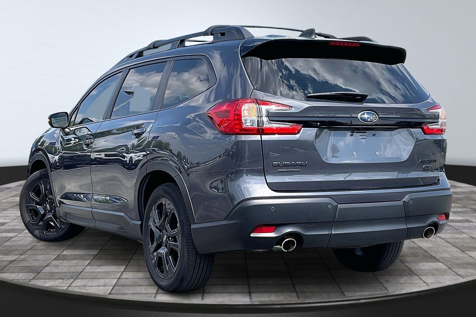 Certified 2023 Subaru Ascent Onyx Edition AWD/4WD image 11
