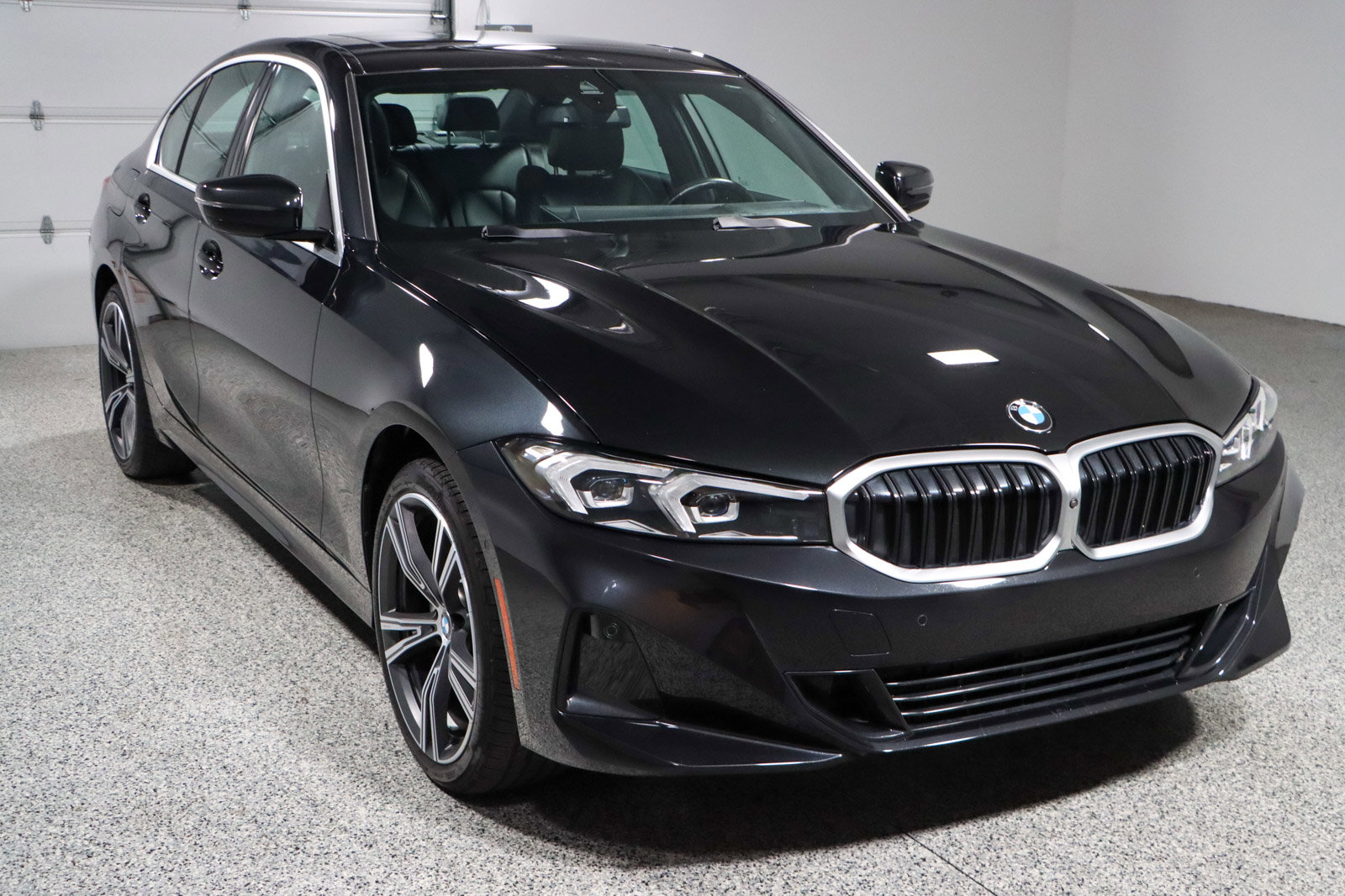 Used 2024 BMW 330i xDrive xDrive AWD image 5