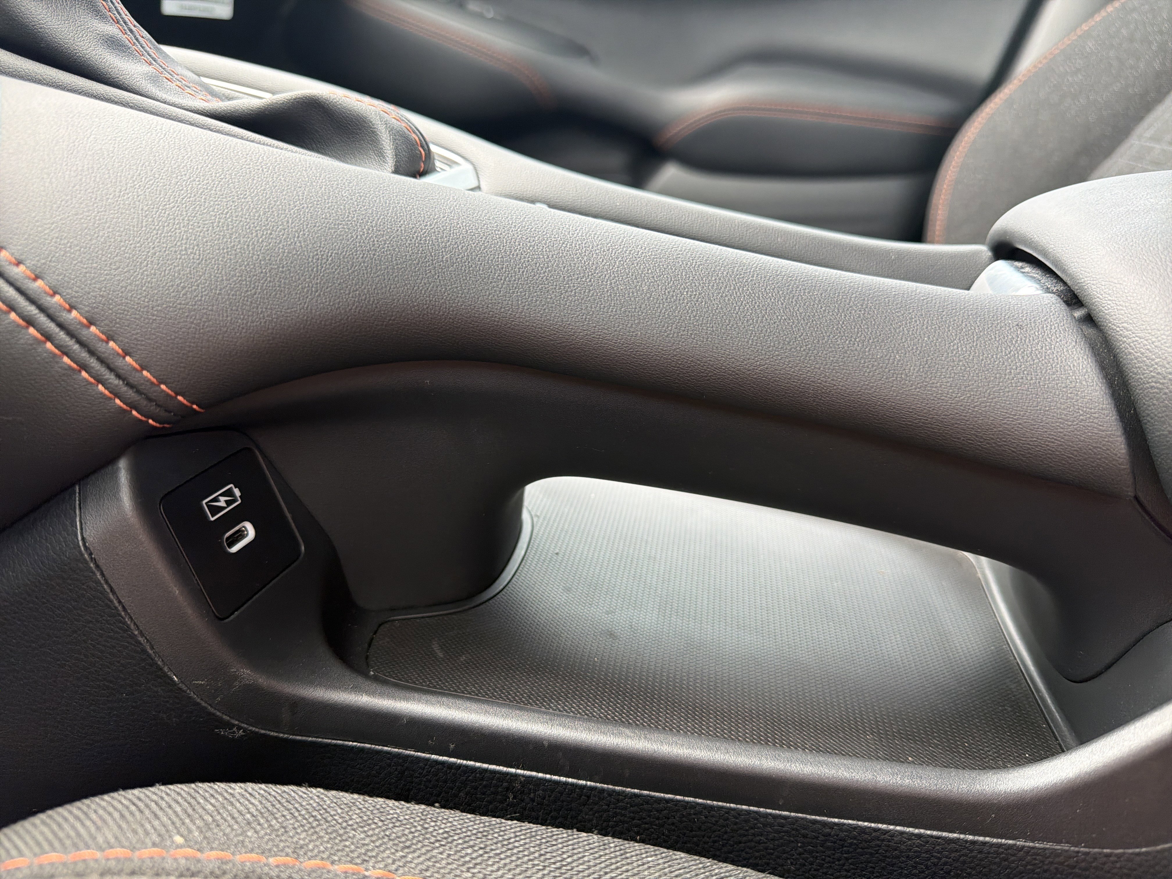 Certified 2025 Honda HR-V Sport image 36