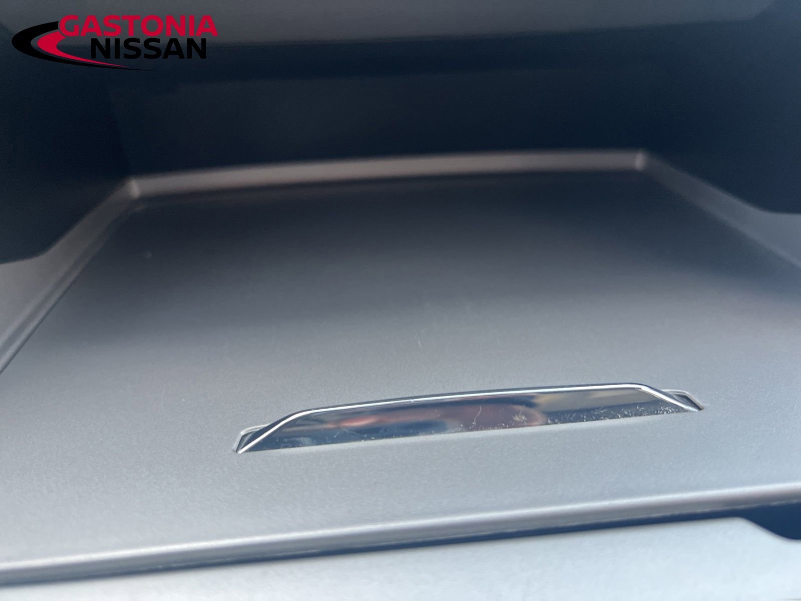 Used 2022 Ford Explorer XLT image 44